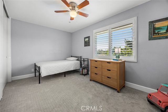 Image 20 of 43 For 17776 Buena Vista Avenue