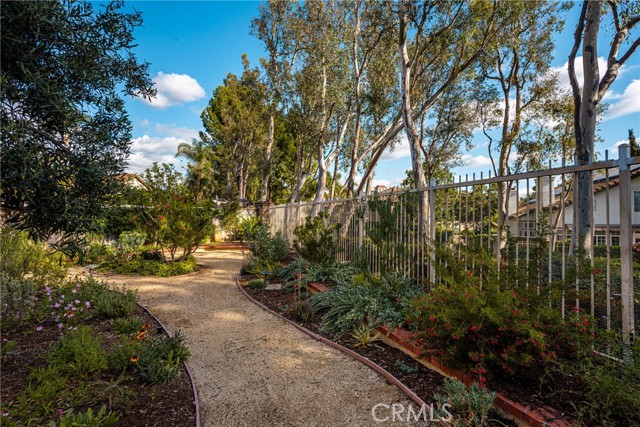 Detail Gallery Image 32 of 40 For 8216 E Flowerwood Ave, Orange,  CA 92869 - 4 Beds | 2/1 Baths