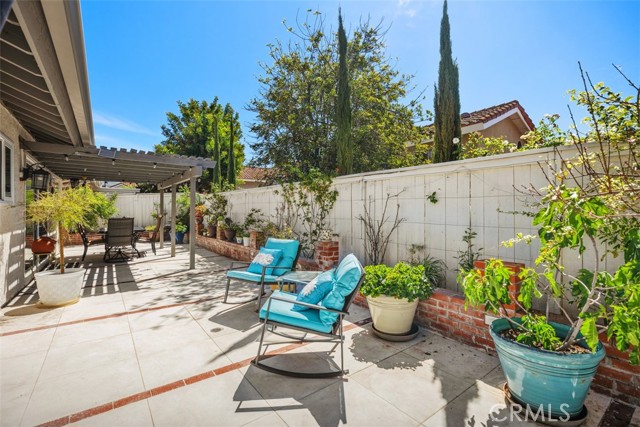 Detail Gallery Image 10 of 10 For 6 via Violeta, Rancho Santa Margarita,  CA 92688 - 2 Beds | 2 Baths