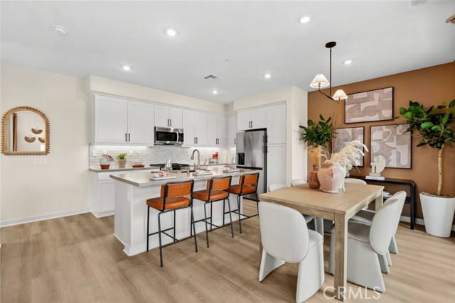 12247 Elliott Avenue, El Monte CA: https://media.crmls.org/medias/bbba3ba7-2235-4fb2-9e1b-aa54d81d76e5.jpg