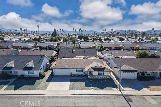 1561 Sandlewood Drive, Hemet CA: https://media.crmls.org/medias/bbba6e91-f735-43ac-9cb8-d7852384e71f.jpg