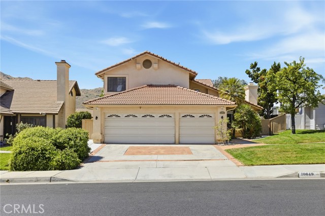 Front Image Thumbnail for CRIV26061242