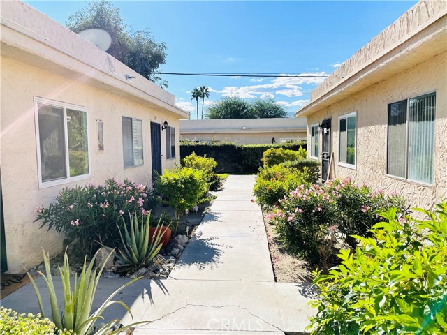 Image 2 for 835 Vista Chino  #2