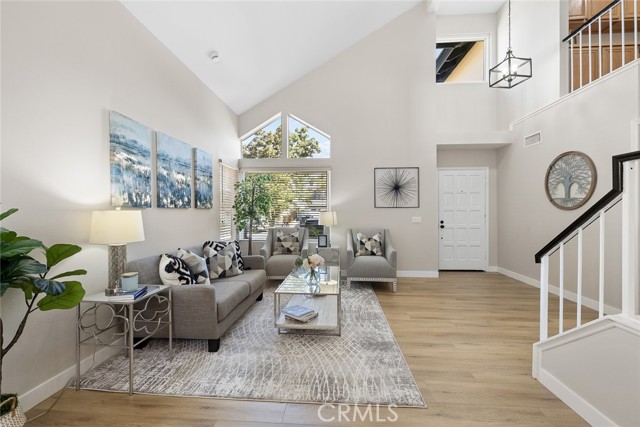 3302 Braemar Lane, Corona CA: https://media.crmls.org/medias/bbbbb47f-80c6-481a-9721-e9049e090415.jpg