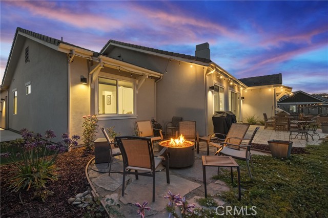 Detail Gallery Image 36 of 44 For 1464 Blush Ln, Santa Maria,  CA 93455 - 4 Beds | 3/1 Baths