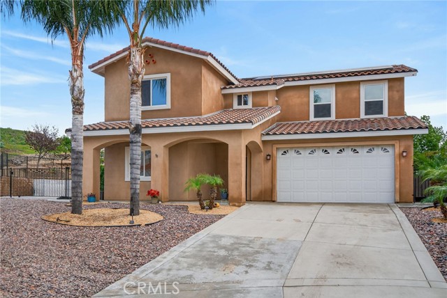 Detail Gallery Image 5 of 54 For 22270 Pinto Dr, Canyon Lake,  CA 92587 - 4 Beds | 3 Baths