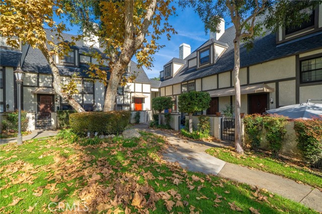 Front Image Thumbnail for CRCV25265621