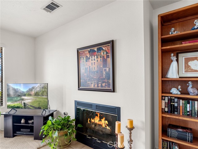 Detail Gallery Image 15 of 41 For 13313 Makai Ct #18,  Victorville,  CA 92395 - 2 Beds | 2 Baths