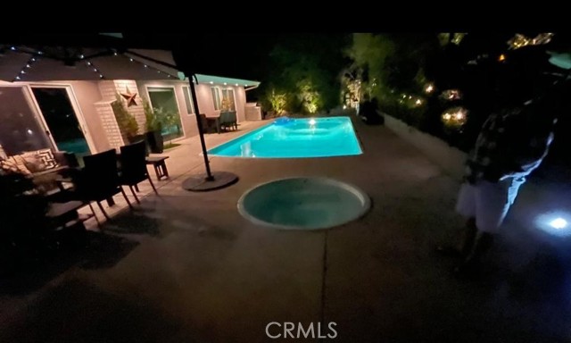5357 Ellenvale Avenue, Woodland Hills CA: https://media.crmls.org/medias/bbbdf995-8740-421e-aff5-b8138f019c5a.jpg