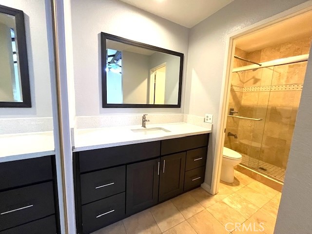 Detail Gallery Image 11 of 16 For 928 Whitewater Dr #97,  Fullerton,  CA 92833 - 2 Beds | 2/1 Baths