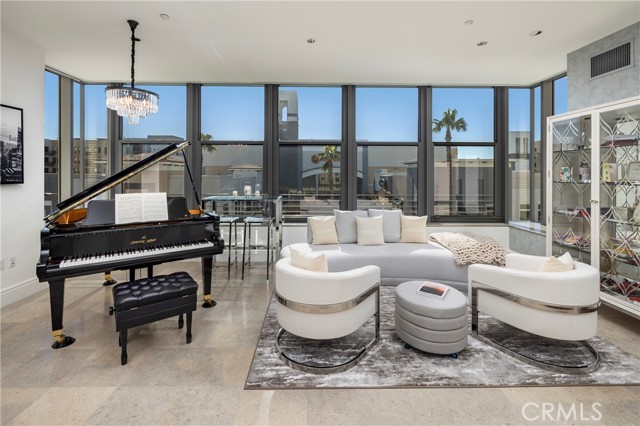 Image 9 of 57 For 345 Colorado Boulevard 404