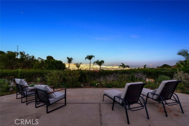 Detail Gallery Image 1 of 34 For 2446 Rue Le Charlene, Rancho Palos Verdes,  CA 90275 - 5 Beds | 3 Baths