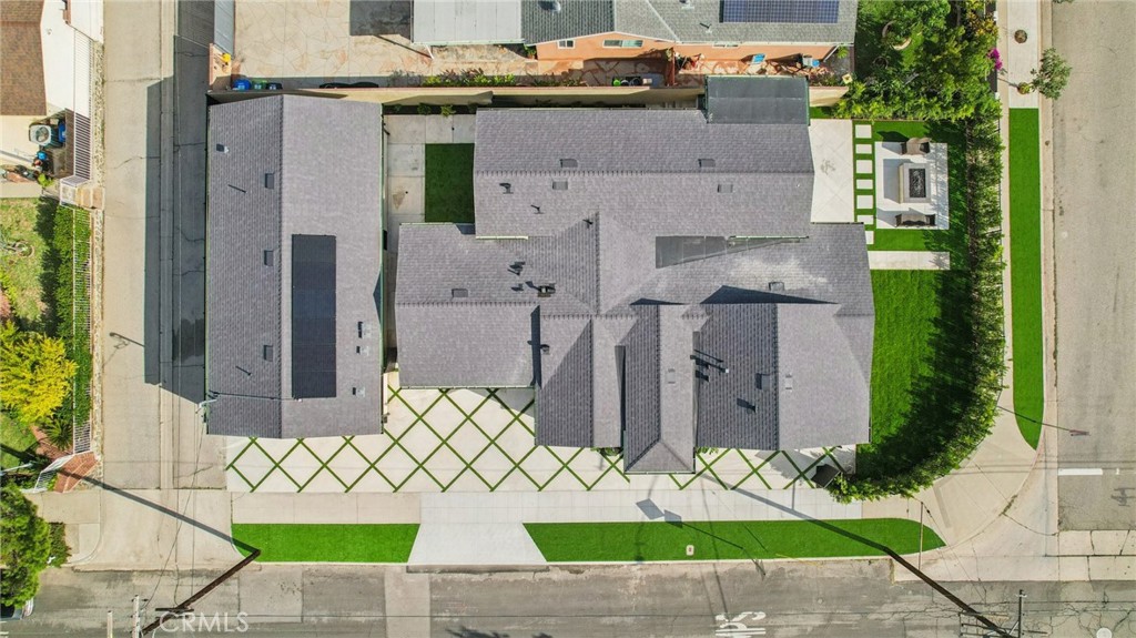 https://media.crmls.org/medias/bbbe440e-0a0b-4c0e-8687-eab9c7ee83a7.jpg?preset=X-Large