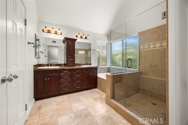 Detail Gallery Image 17 of 41 For 21 Mykonos, Laguna Niguel,  CA 92677 - 4 Beds | 3/1 Baths