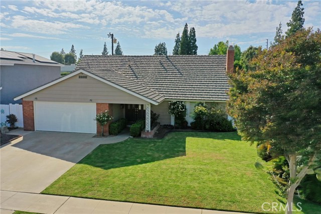 221 Delphia Ave, Brea, CA 92821