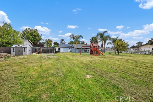 142 Hope Street, Ramona CA: https://media.crmls.org/medias/bbbf54ed-122a-42c2-9a57-10a47213521b.jpg