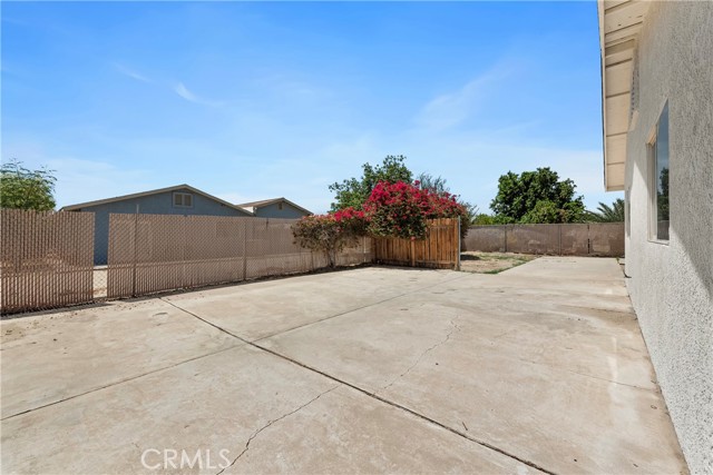 86149 Calle Bouganvilia, Coachella CA: https://media.crmls.org/medias/bbbfa4d2-1a54-4a9f-8024-c8ed4d1d577c.jpg
