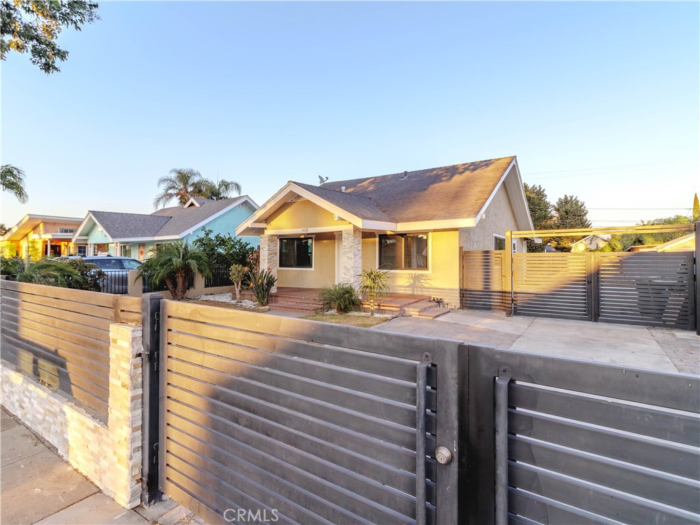 Bbc00acf 45fc 4d8c 85c3 440f0f36b66e