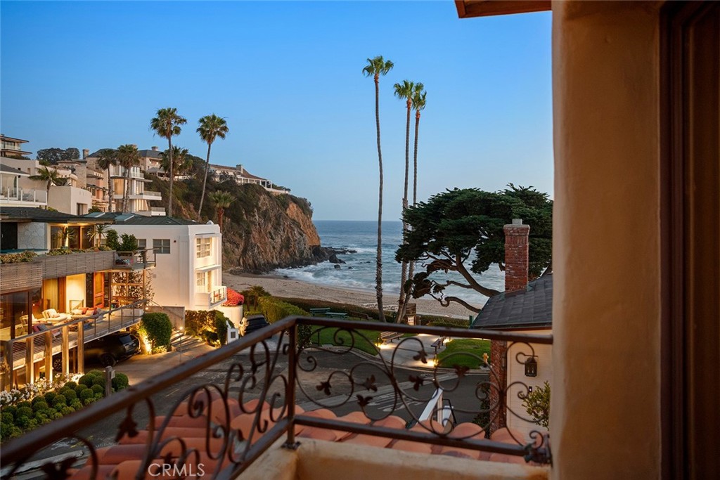 64 Emerald Bay
