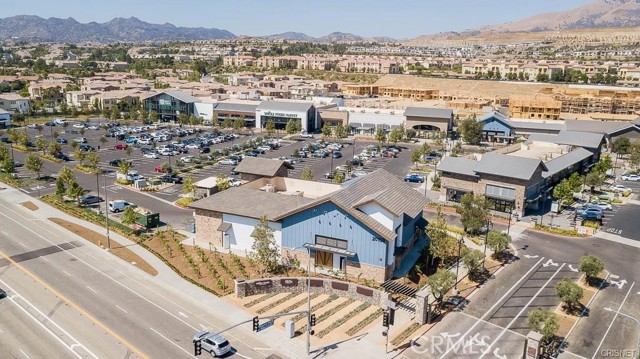 19538 Crystal Ridge Lane, Porter Ranch CA: https://media.crmls.org/medias/bbc0e851-c3ba-4b13-a822-1d64cfa40251.jpg