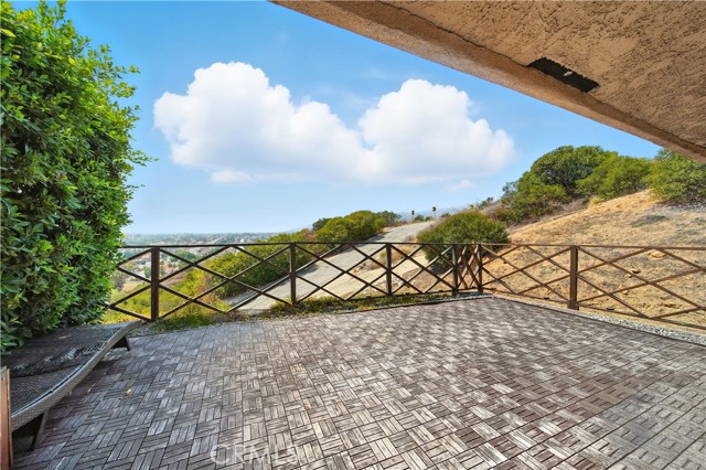 Detail Gallery Image 37 of 59 For 521 Baseline Rd, La Verne,  CA 91750 - 4 Beds | 3 Baths