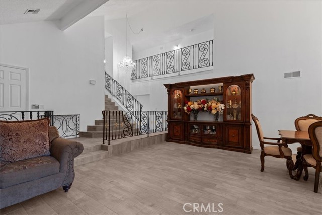 42722 20th W Street, Lancaster CA: https://media.crmls.org/medias/bbc17205-7fc3-42f3-9616-5efe90e95472.jpg