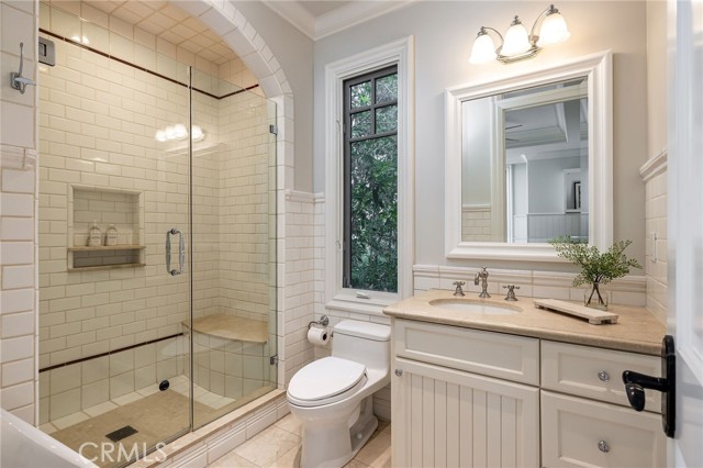 Image 29 of 71 For 11262 Skyline