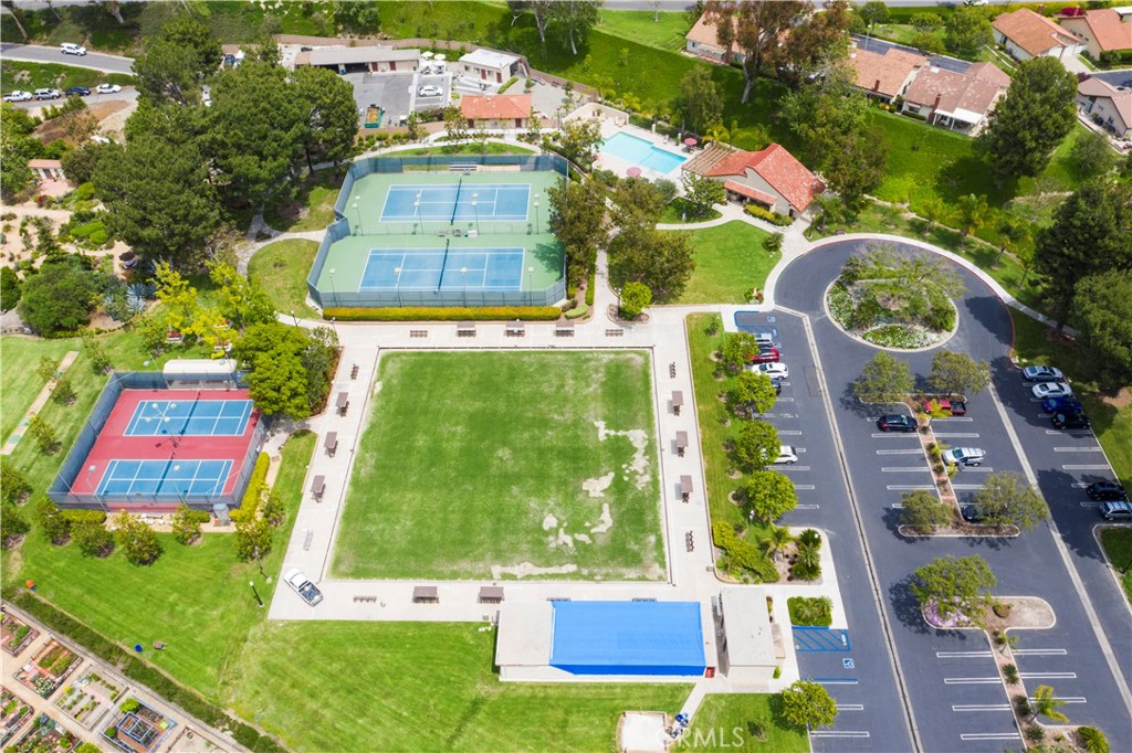 MLS #OC25257462 image #40