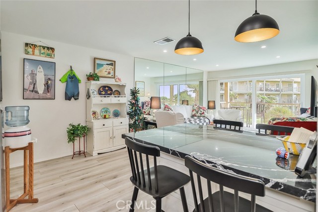Detail Gallery Image 2 of 51 For 763 Reef Cir, Port Hueneme,  CA 93041 - 2 Beds | 2 Baths