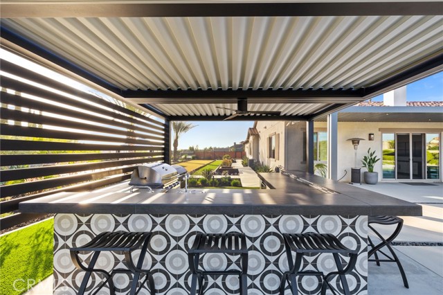 41783 Valencia Way, Temecula CA: https://media.crmls.org/medias/bbc3ee87-8909-4286-9536-2c648a627134.jpg