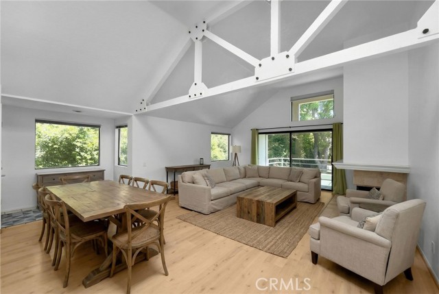 Detail Gallery Image 6 of 25 For 5744 E Creekside #9,  Orange,  CA 92869 - 1 Beds | 1 Baths