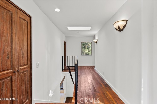 Detail Gallery Image 15 of 30 For 2045 Lookout Dr, Agoura Hills,  CA 91301 - 2 Beds | 2/1 Baths