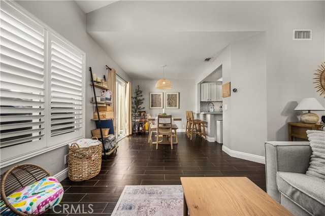 Detail Gallery Image 11 of 40 For 6045 Nantucket, Yorba Linda,  CA 92887 - 2 Beds | 2/1 Baths