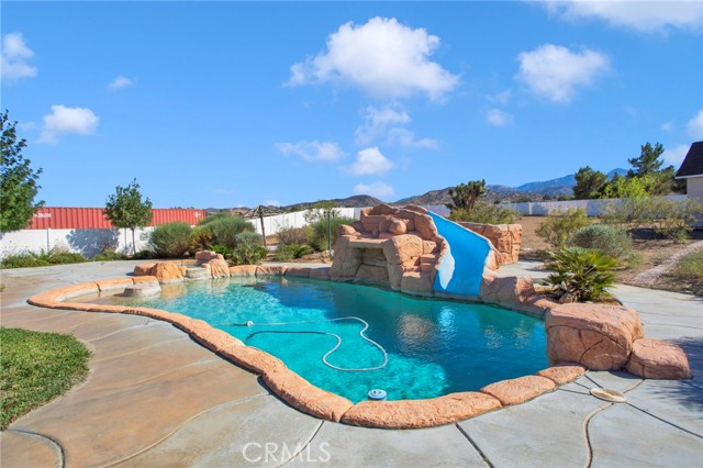 Detail Gallery Image 44 of 56 For 4965 Sunnyslope Rd, Phelan,  CA 92371 - 5 Beds | 3 Baths