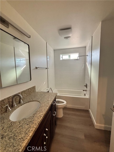 Detail Gallery Image 3 of 4 For 520 W Route 66 #B,  Glendora,  CA 91740 - 1 Beds | 1 Baths