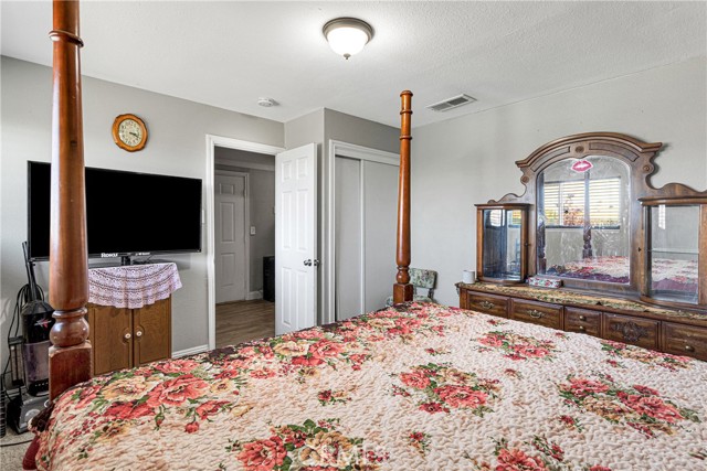 Detail Gallery Image 20 of 47 For 22210 Tehama Rd, Apple Valley,  CA 92308 - 5 Beds | 2 Baths