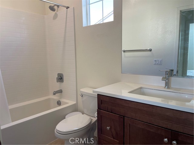 Detail Gallery Image 17 of 23 For 2263 Rose Garden Ct, Upland,  CA 91786 - 4 Beds | 3/1 Baths