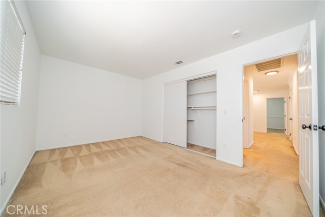 Detail Gallery Image 37 of 61 For 13621 Dellwood Ave, Victorville,  CA 92392 - 6 Beds | 3 Baths