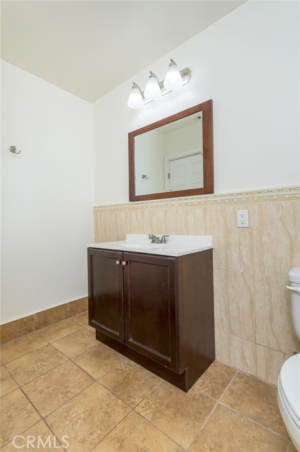 Detail Gallery Image 31 of 58 For 2111 N Verdugo, Glendale,  CA 91208 - 2 Beds | 2 Baths