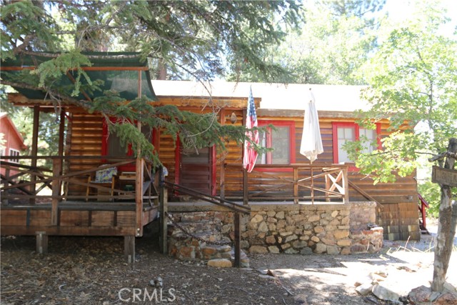 Detail Gallery Image 3 of 23 For 842 Eureka Dr, Big Bear Lake,  CA 92315 - 2 Beds | 1 Baths