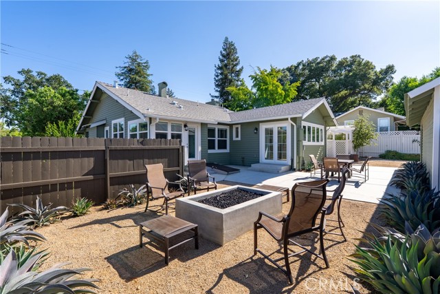 249 16th Street, Paso Robles CA: https://media.crmls.org/medias/bbc9789f-d026-4005-b336-84cf9f4de121.jpg