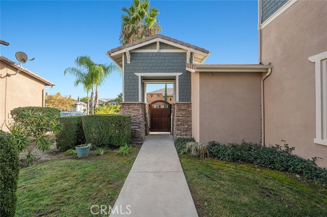 Detail Gallery Image 7 of 73 For 22453 Quiet Bay Dr, Corona,  CA 92883 - 5 Beds | 5/1 Baths