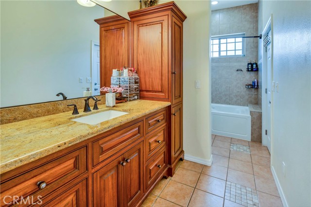 Detail Gallery Image 24 of 45 For 1055 Oak Park Way, Lakeport,  CA 95453 - 4 Beds | 4/1 Baths