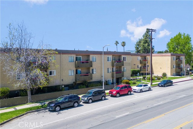 13266 Foothill Boulevard, Sylmar, California 91342, ,Multi-Family,For Sale,Foothill,CV25002980