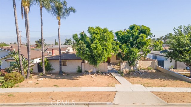 Detail Gallery Image 5 of 14 For 115 W Rancho Rd, Corona,  CA 92882 - 2 Beds | 2/1 Baths