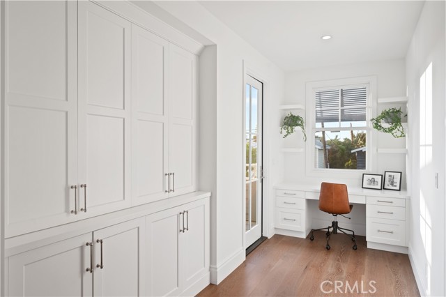 868 27th Street, Manhattan Beach, California 90266, 5 Bedrooms Bedrooms, ,6 BathroomsBathrooms,Residential,Sold,27th,SB21254472