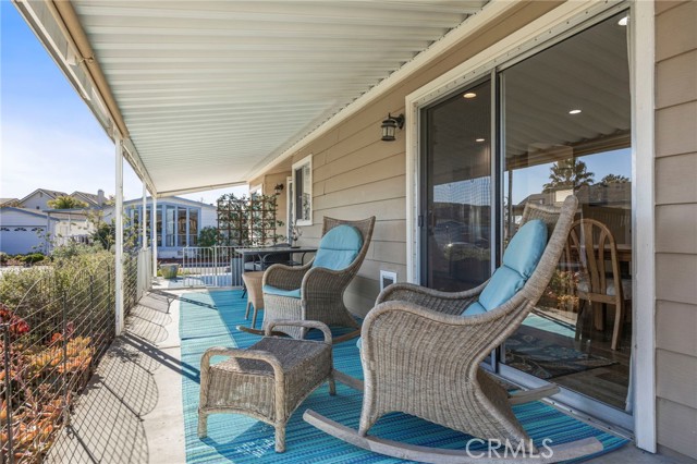 Detail Gallery Image 17 of 35 For 124 Poinsettia Gardens Dr #124,  Ventura,  CA 93004 - 2 Beds | 2 Baths