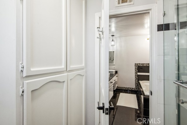 2819 Steeplechase Lane, Diamond Bar CA: https://media.crmls.org/medias/bbce8ee9-eb28-4e67-9121-10cb2fc7d049.jpg