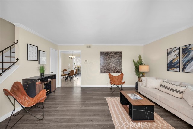 1047 E Huntington Drive, Monrovia CA: https://media.crmls.org/medias/bbd03953-1a4c-4bb4-b5e4-66ce2d817b11.jpg