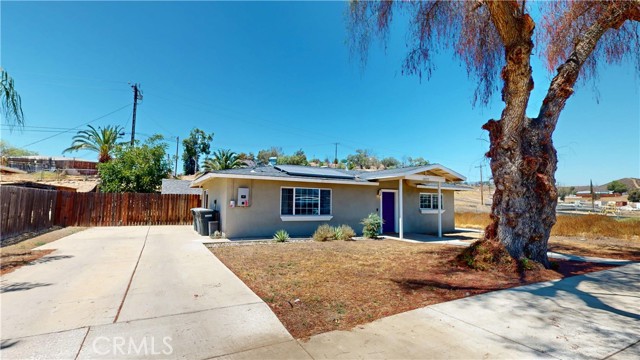 18271 Treleven Avenue, Lake Elsinore CA: https://media.crmls.org/medias/bbd08a38-6eeb-46fc-837e-d4fb6374a8df.jpg